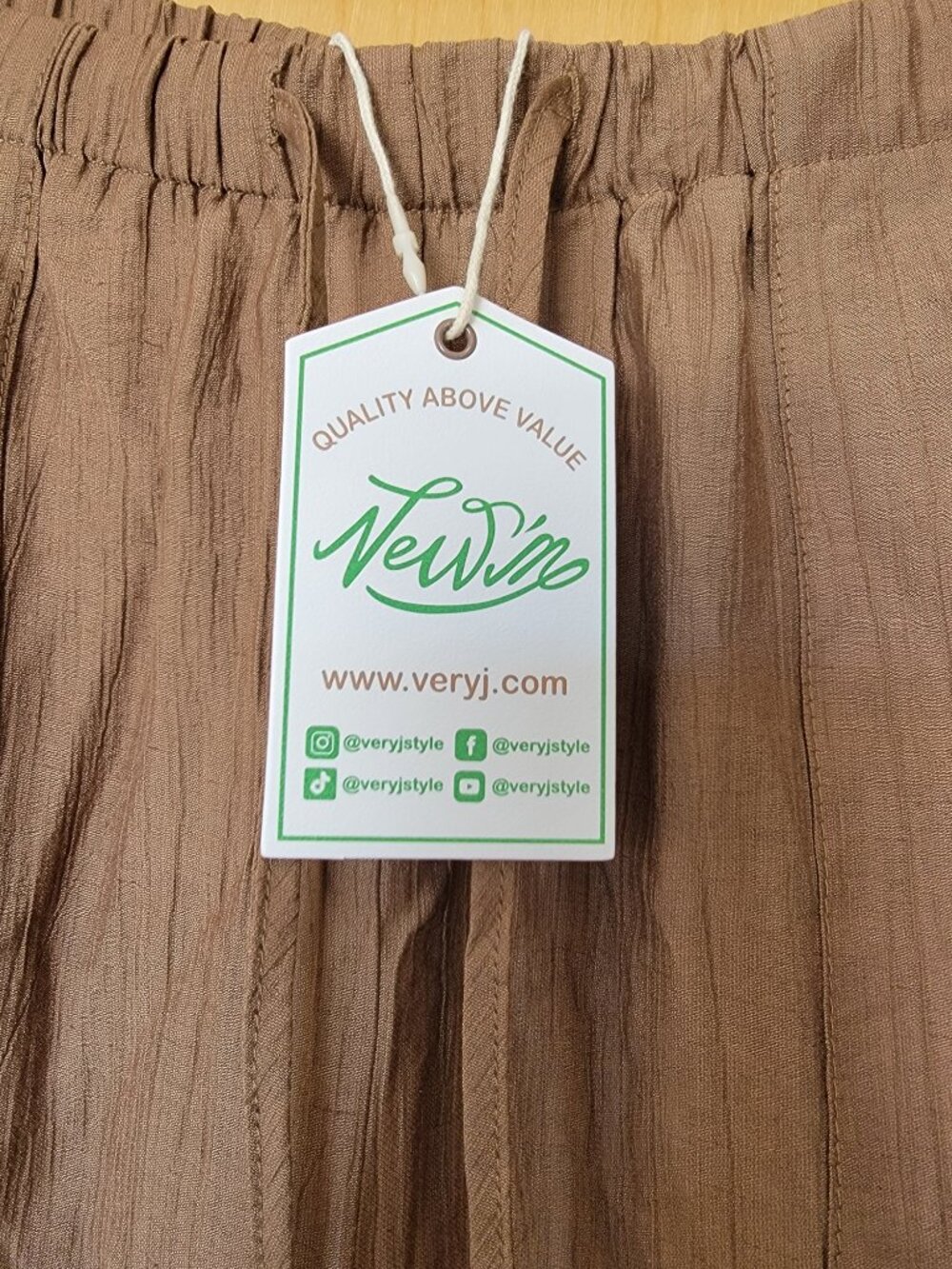 Very J Mocha Wide Leg Pants Sz Large NWT - Picture 3 of 3